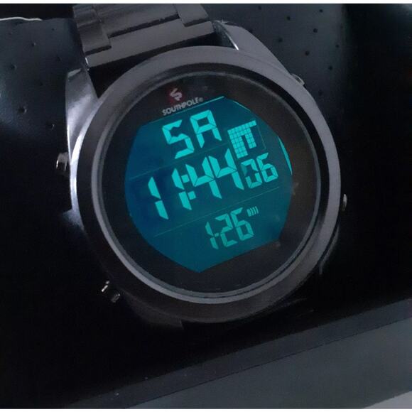 Southpole Men Rose Gold Reverse LCD Digital Watch - Picture 6 of 6